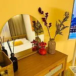 Stay Yellow