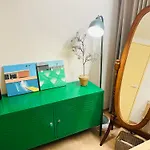 Stay Yellow